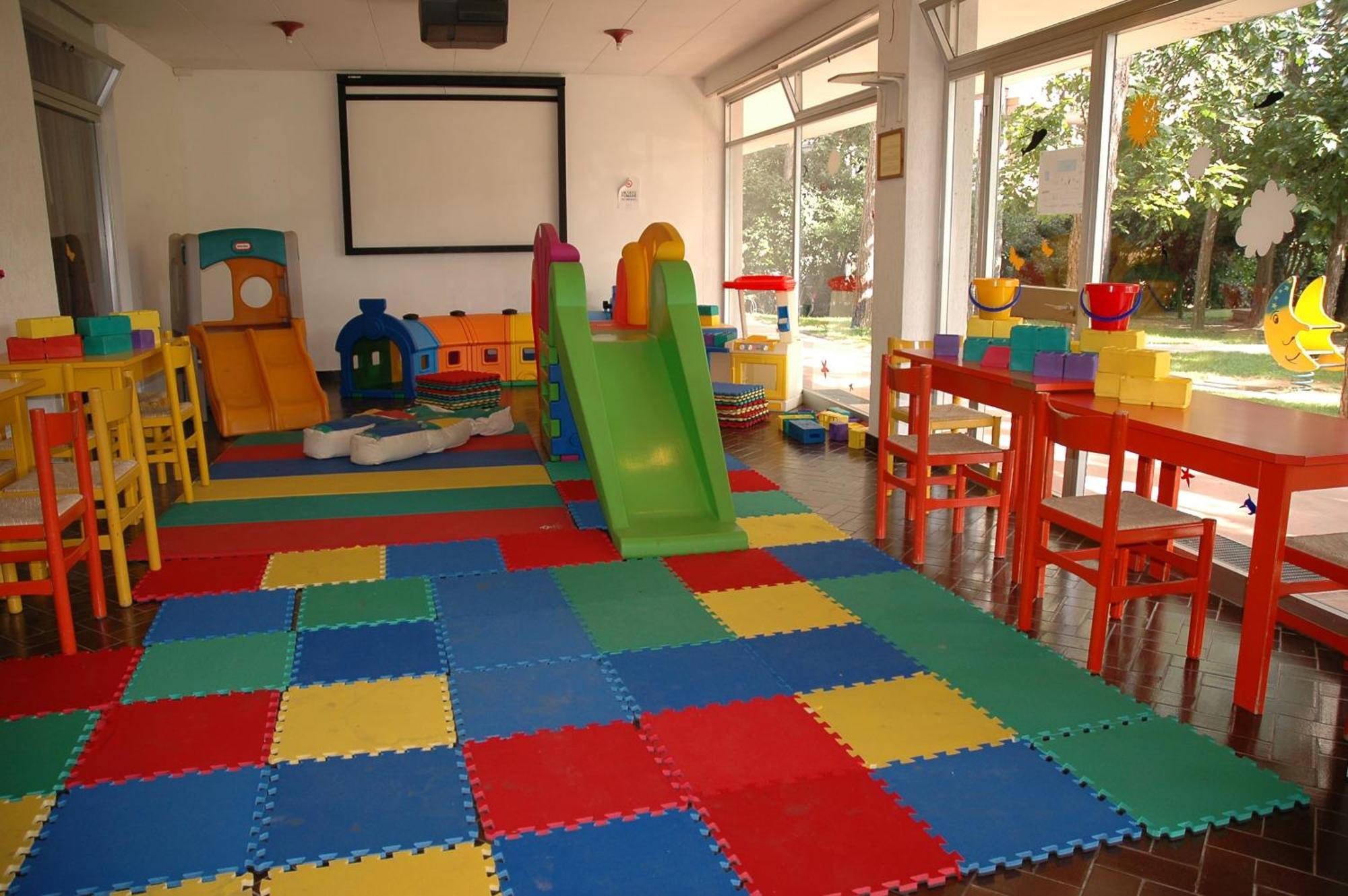 Holiday park Villaggio Nidos 3*